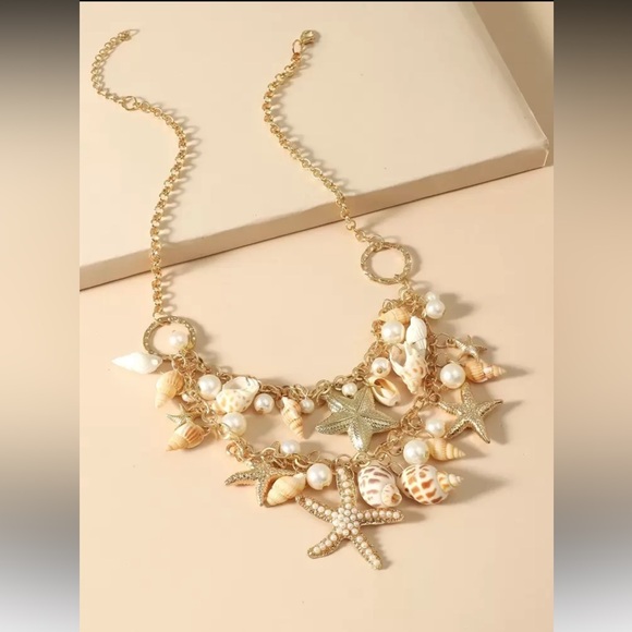 SeaShell & starfish layered charm statement necklace| mermaidcore vacation beach - Picture 2 of 7